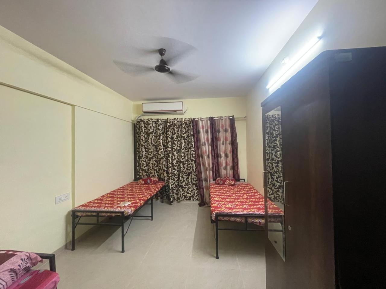 Juhu Shared Living Apartament *